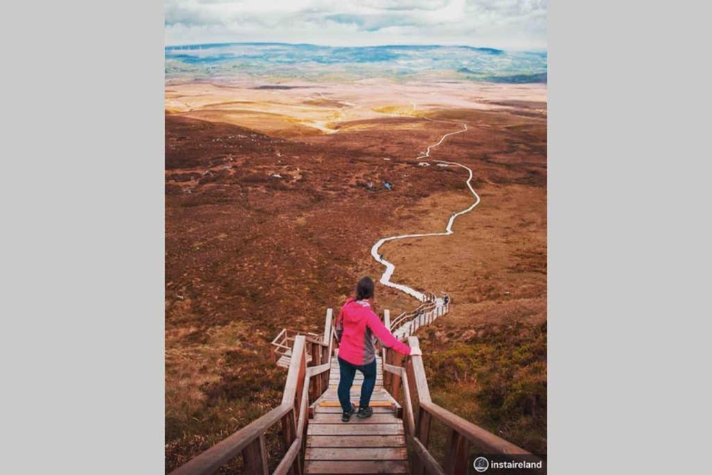 Swallow Lane, Enniskillen, Co Fermanagh, 5* Chic Villa Dış mekan fotoğraf