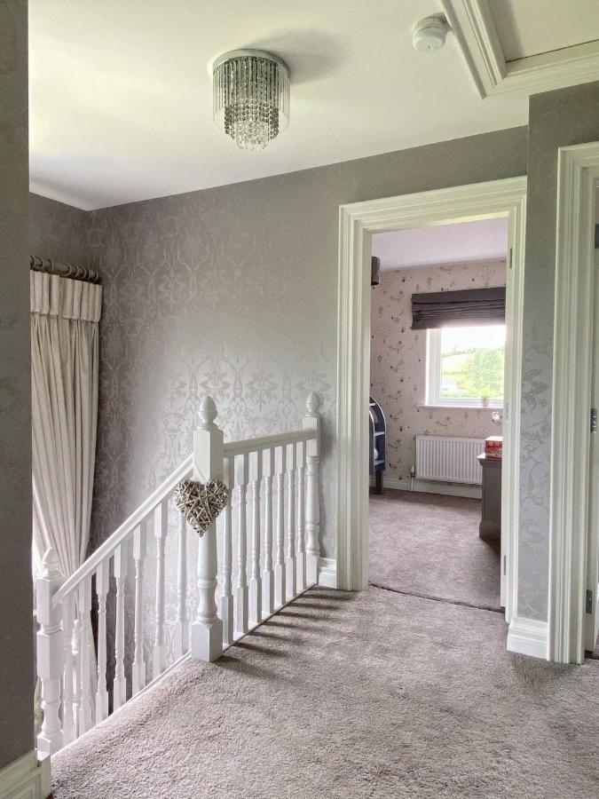 Swallow Lane, Enniskillen, Co Fermanagh, 5* Chic Villa Dış mekan fotoğraf