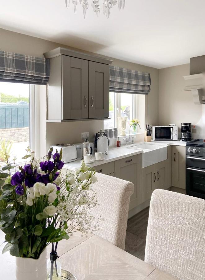 Swallow Lane, Enniskillen, Co Fermanagh, 5* Chic Villa Dış mekan fotoğraf
